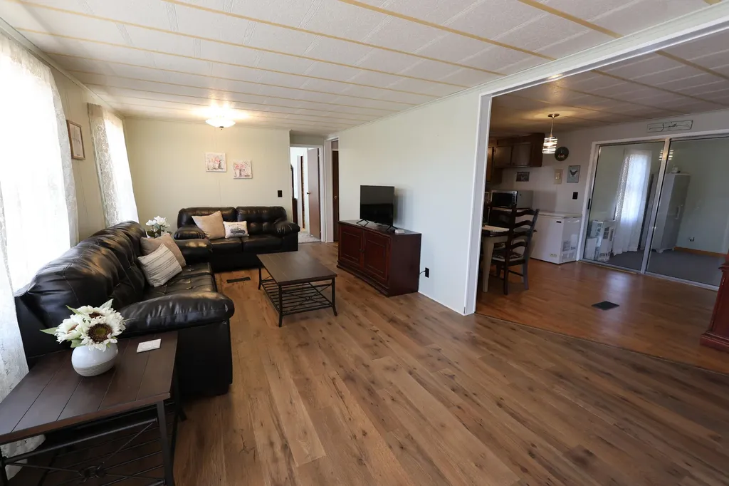 105 Stewart Fork Road Irvine KY 40336