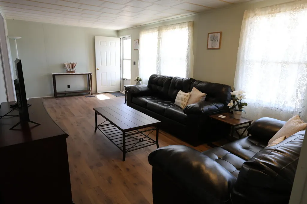 105 Stewart Fork Road Irvine KY 40336