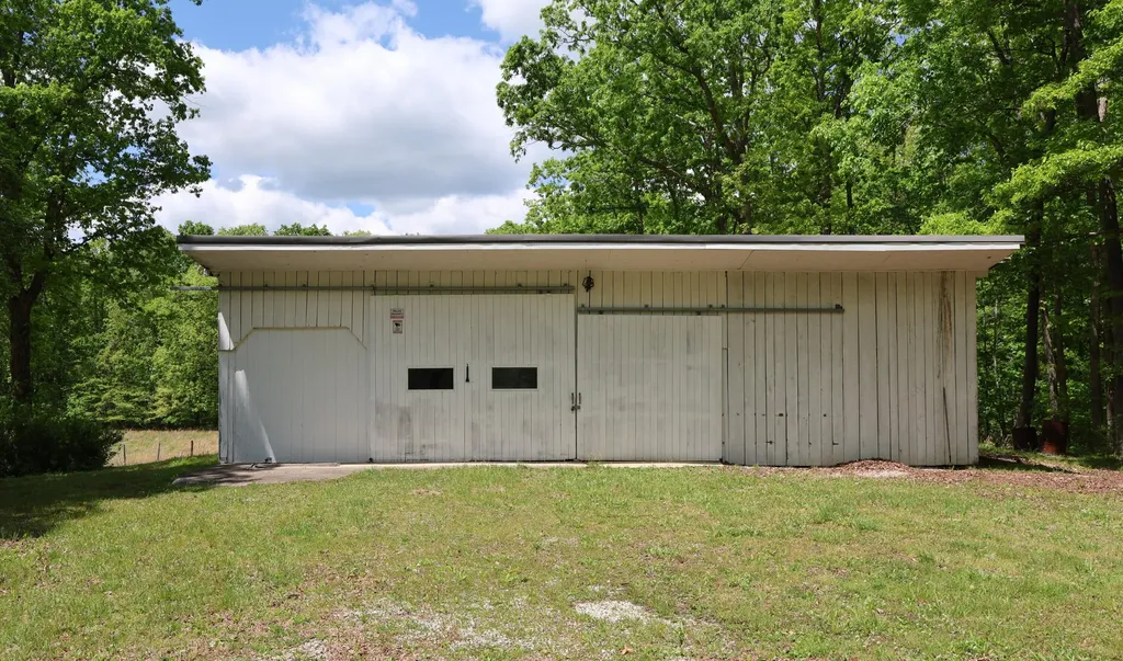 105 Stewart Fork Road Irvine KY 40336