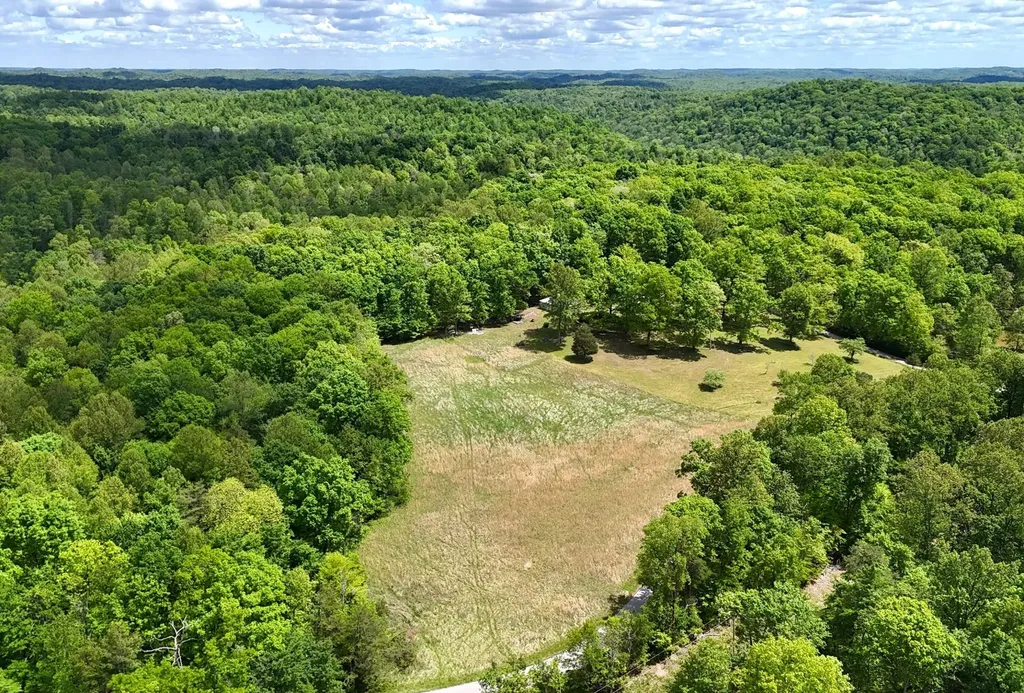 105 Stewart Fork Road Irvine KY 40336