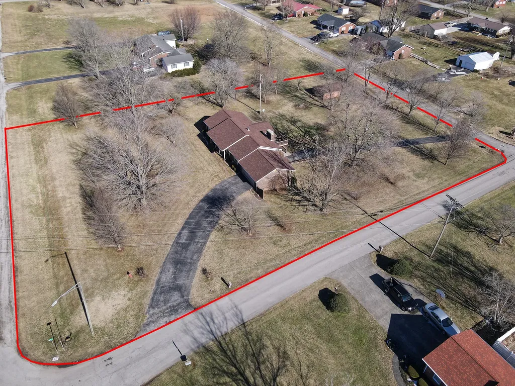 35 Guinn Drive Monticello KY 42633