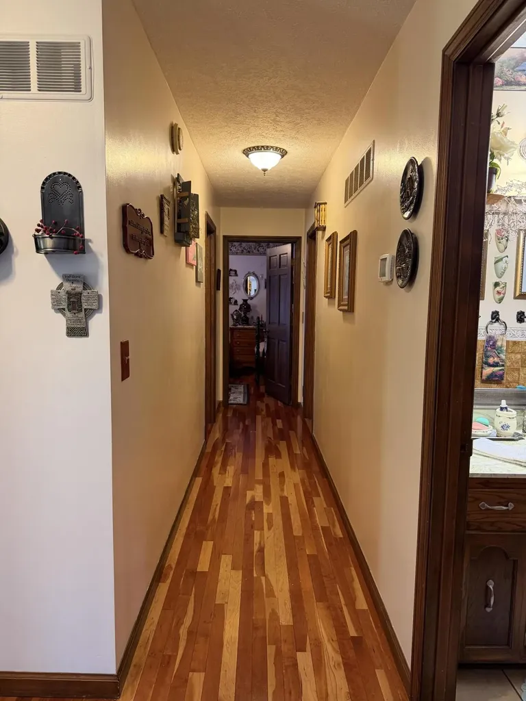 35 Guinn Drive Monticello KY 42633