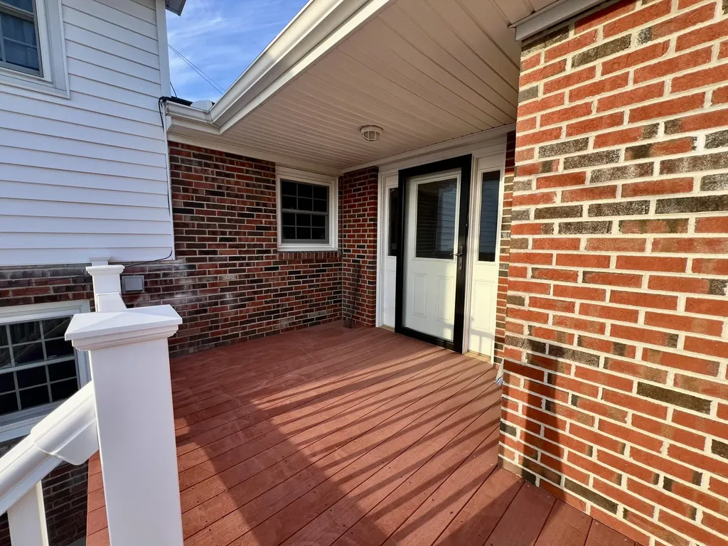 240 Hunter Street Mt Vernon KY 40456