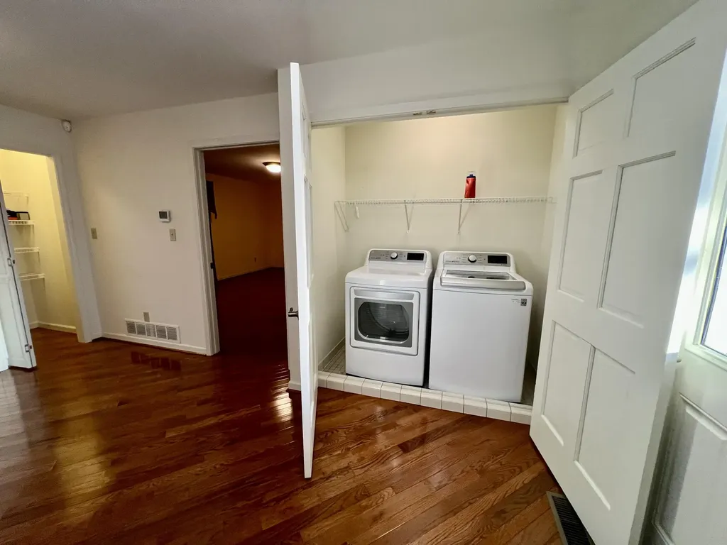 240 Hunter Street Mt Vernon KY 40456