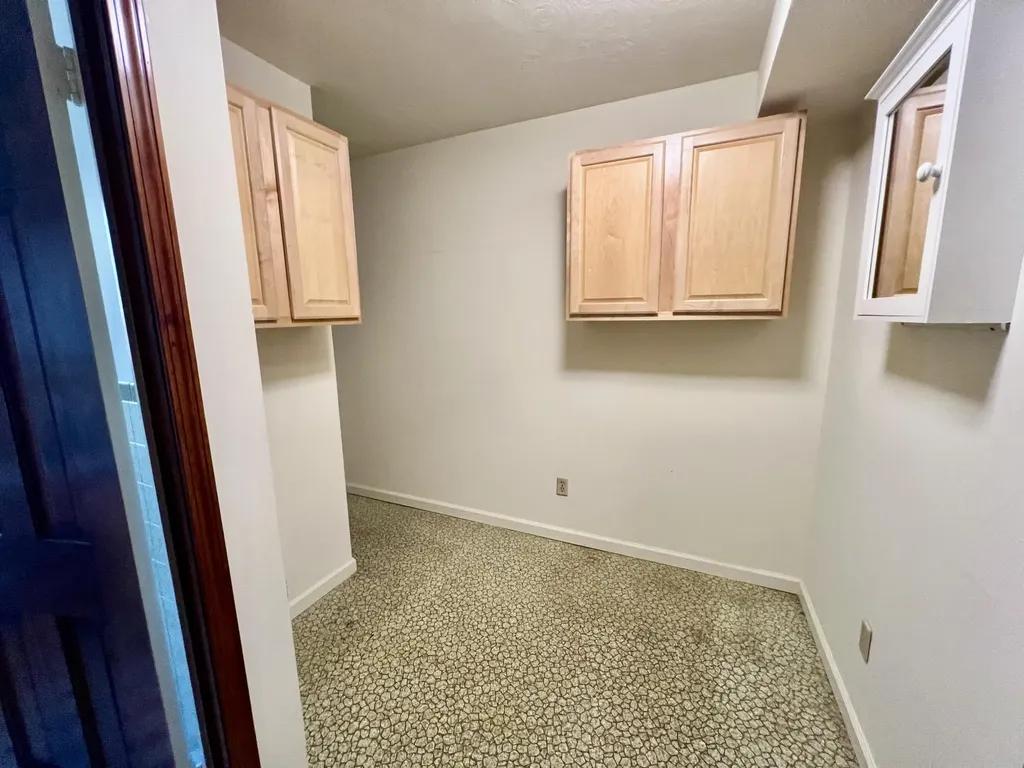 240 Hunter Street Mt Vernon KY 40456