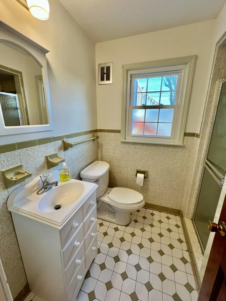 240 Hunter Street Mt Vernon KY 40456