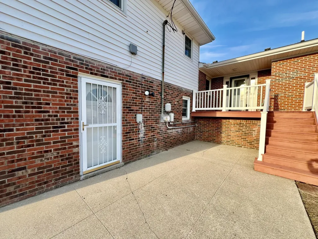 240 Hunter Street Mt Vernon KY 40456