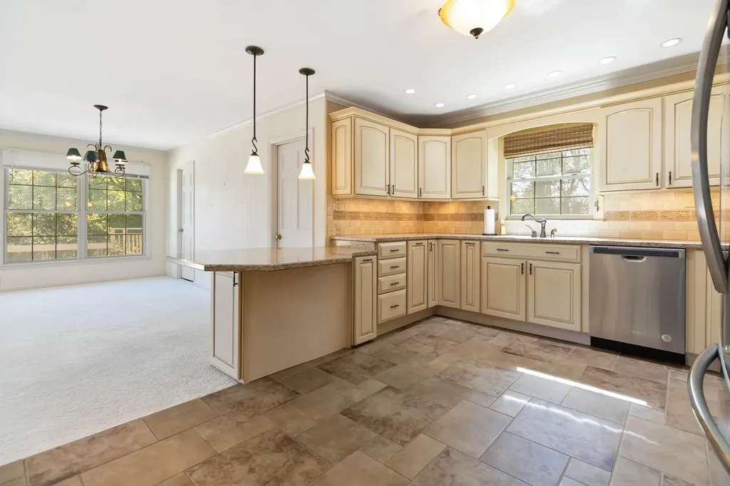 203 Cardinal Drive Richmond KY 40475