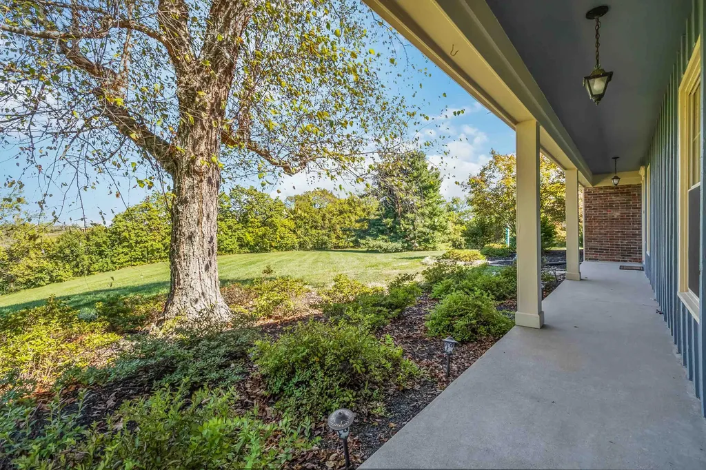 203 Cardinal Drive Richmond KY 40475