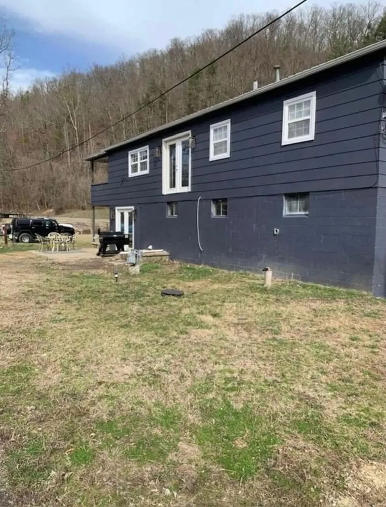 9451 Ky-1428 Martin KY 41649