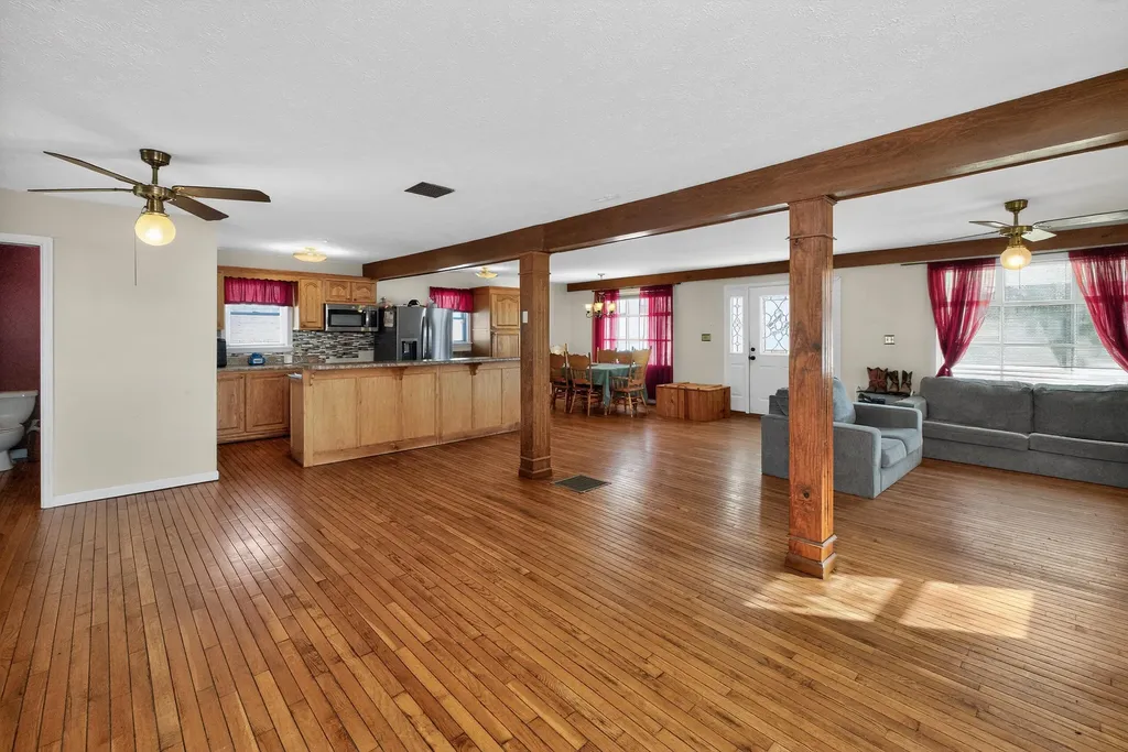 265 Givens Lane Danville KY 40422