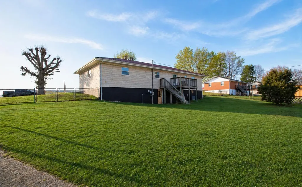 109 Pin Oak Drive Berea KY 40403