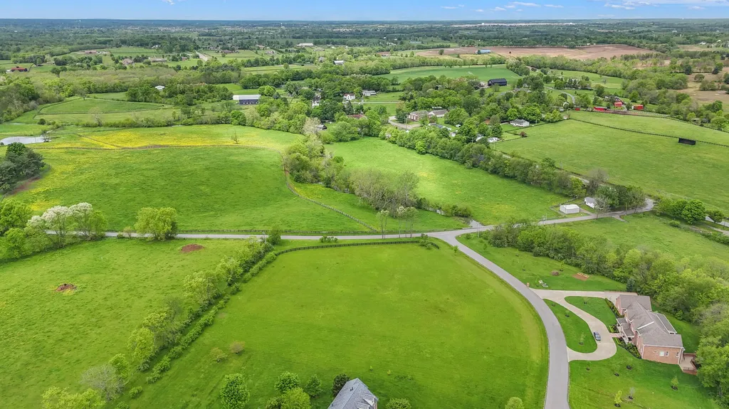 102 Pemberley Cove Lane Georgetown KY 40324