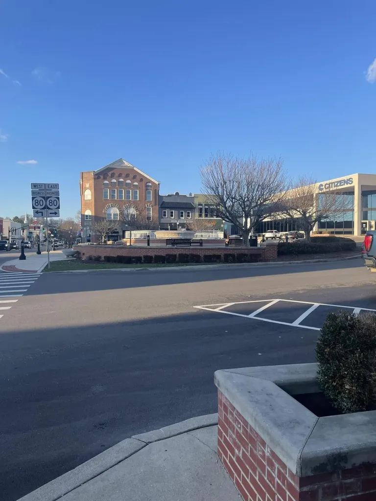 100 Public Square Somerset KY 42501