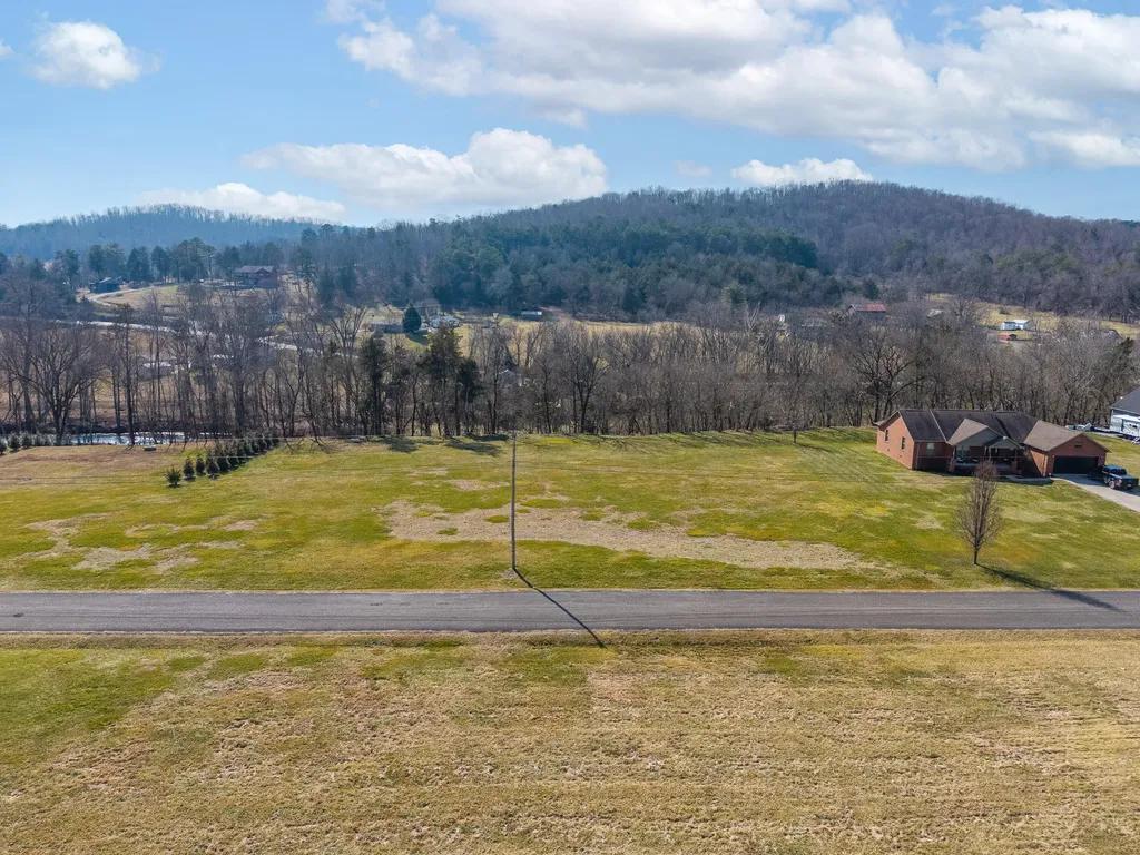 Lots 7 & 8 Cove Creek Drive Somerset KY 42501
