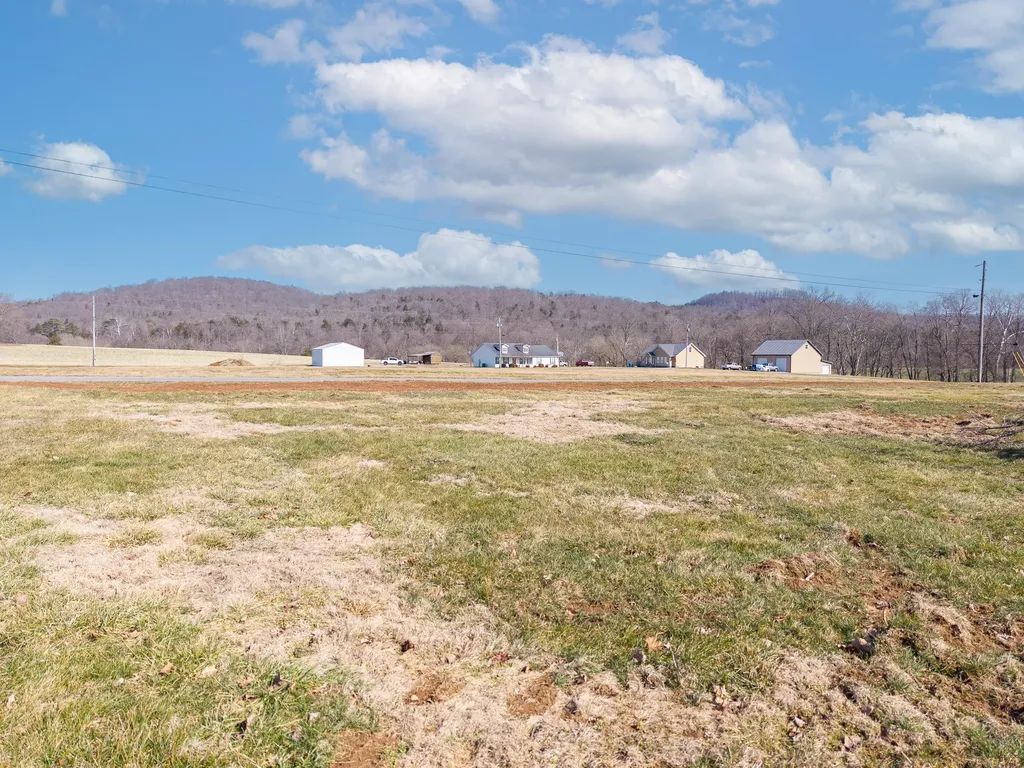 272 Cove Creek Drive Somerset KY 42501