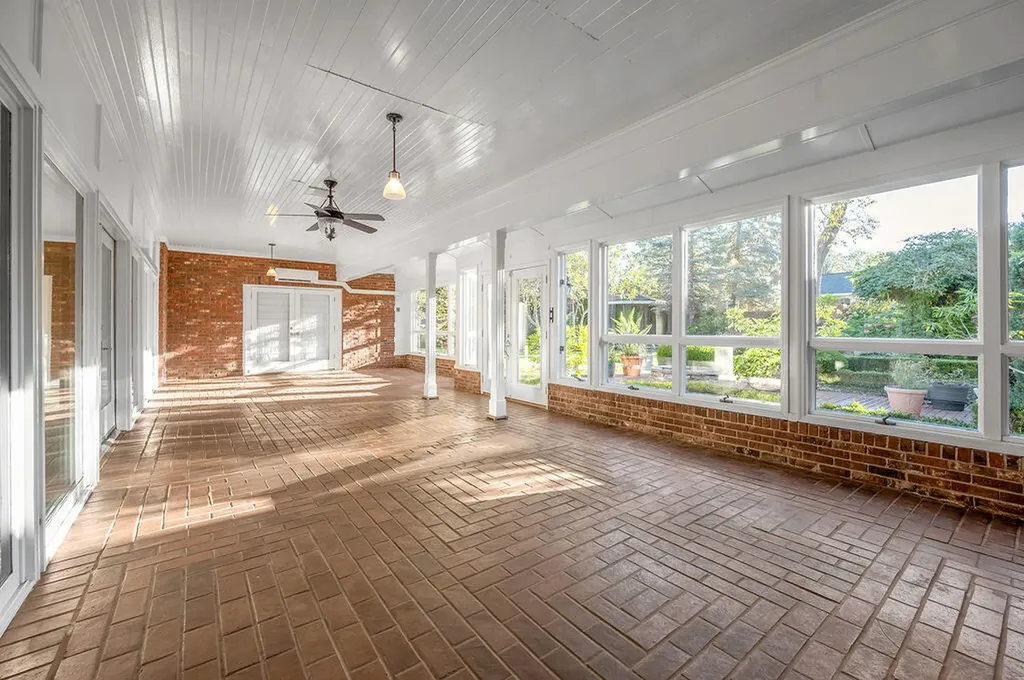 1401 Pendennis Circle Lexington KY 40502