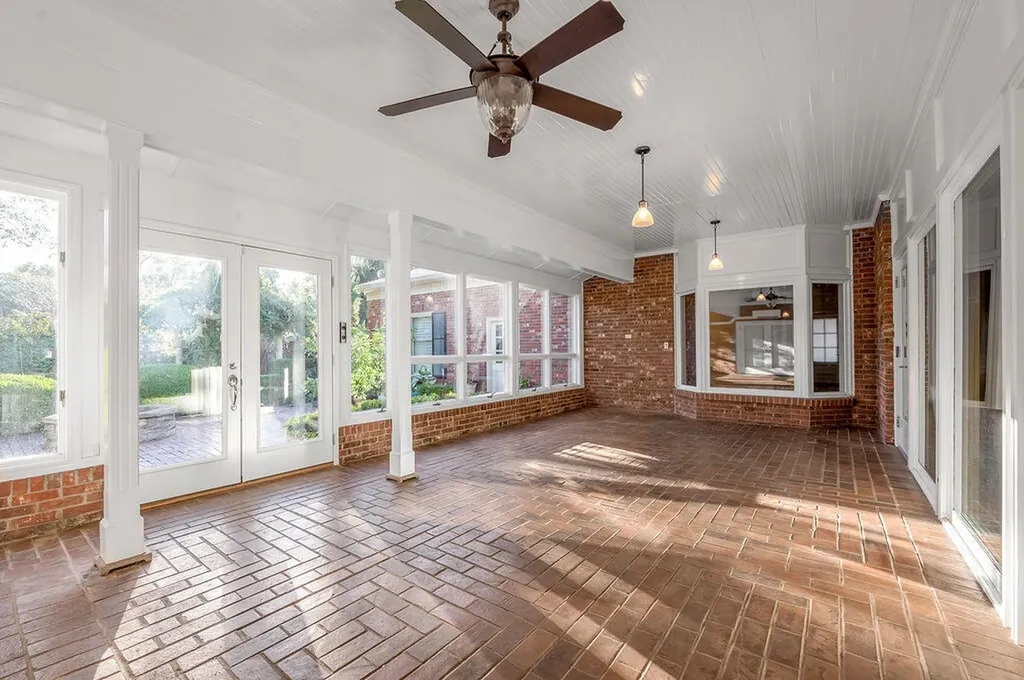 1401 Pendennis Circle Lexington KY 40502
