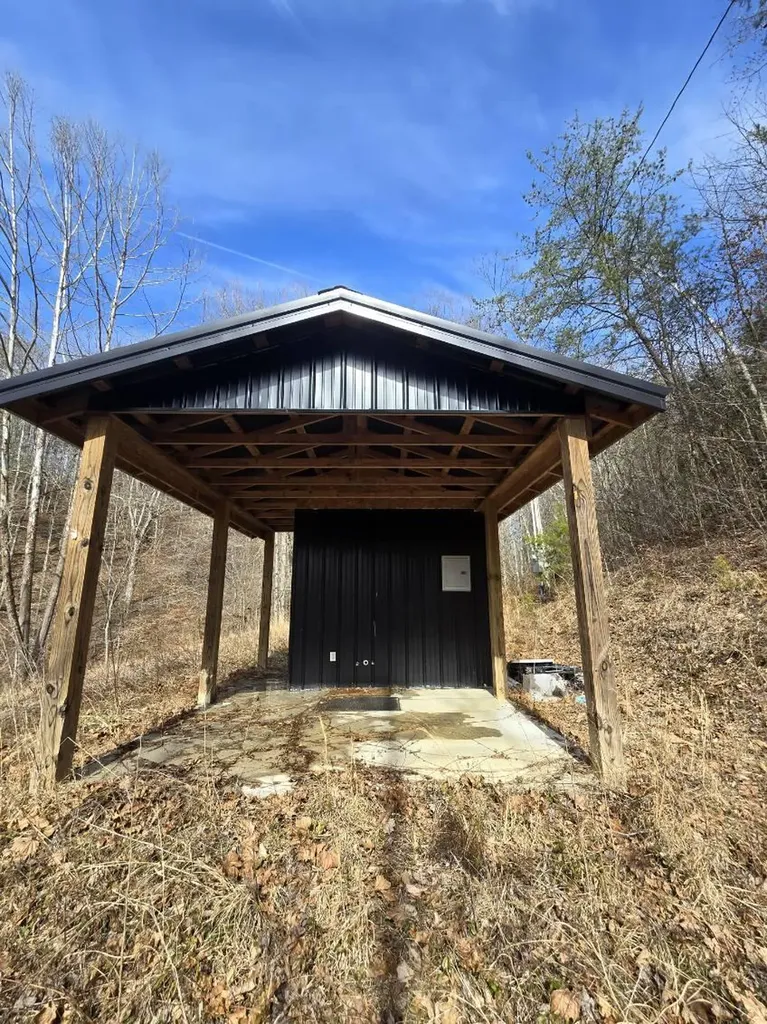869 Highway 708 Beattyville KY 41311
