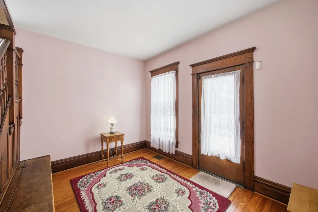 208 Montgomery Avenue Georgetown KY 40324