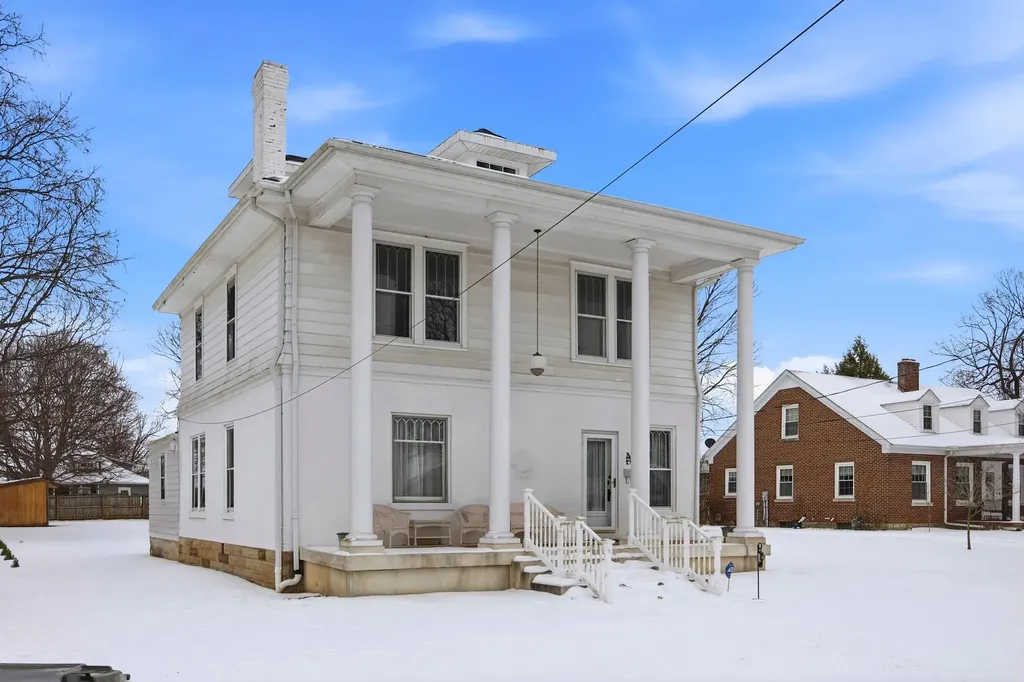 208 Montgomery Avenue Georgetown KY 40324