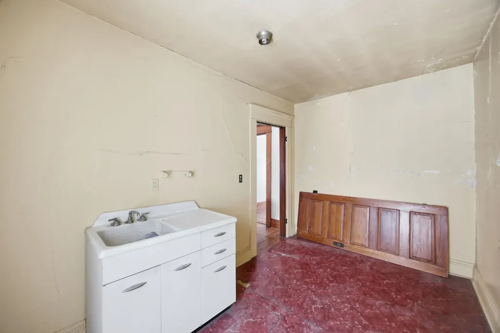 208 Montgomery Avenue Georgetown KY 40324