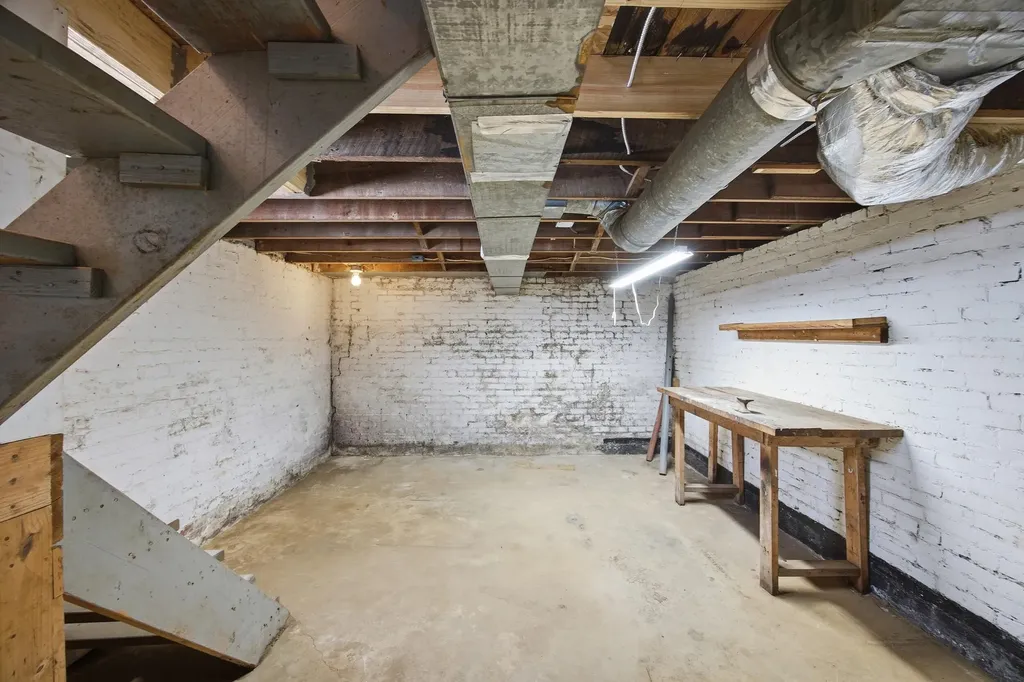 208 Montgomery Avenue Georgetown KY 40324