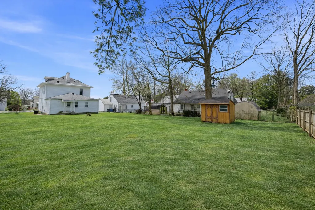 208 Montgomery Avenue Georgetown KY 40324