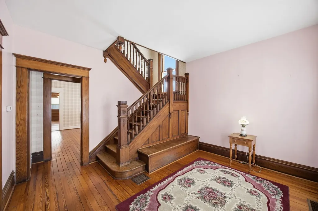 208 Montgomery Avenue Georgetown KY 40324