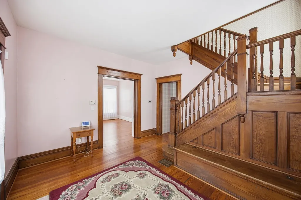 208 Montgomery Avenue Georgetown KY 40324