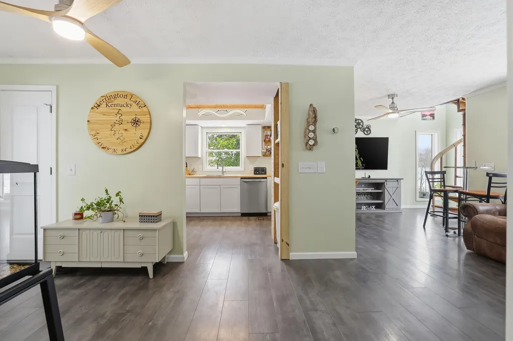 1031 Paradise Camp Road Harrodsburg KY 40330