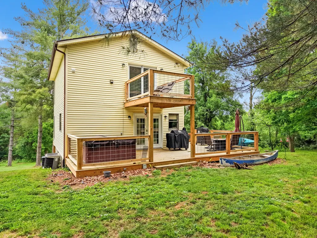 1031 Paradise Camp Road Harrodsburg KY 40330