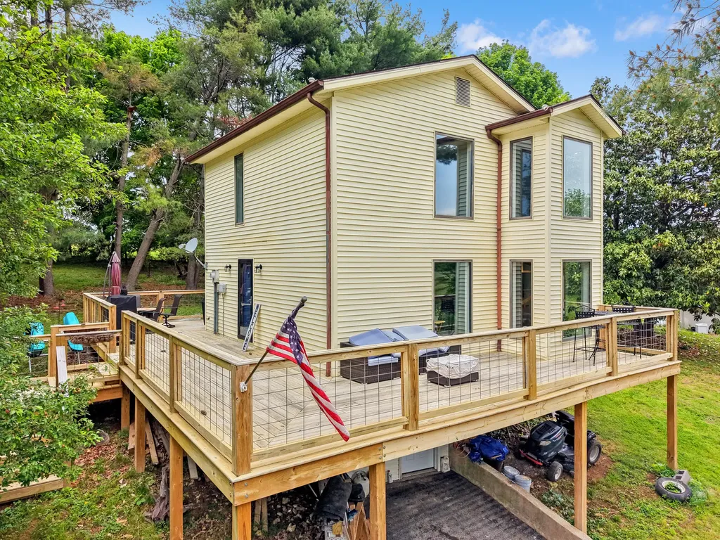 1031 Paradise Camp Road Harrodsburg KY 40330