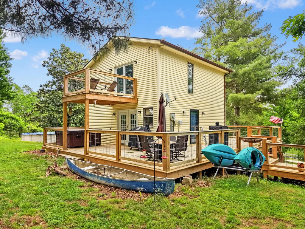 1031 Paradise Camp Road Harrodsburg KY 40330
