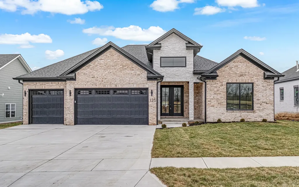 125 Farmers Bluff Nicholasville KY 40356