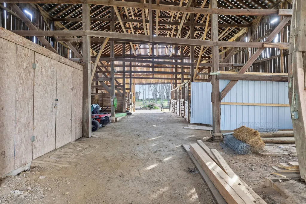 235 Lakewood Drive Nicholasville KY 40356