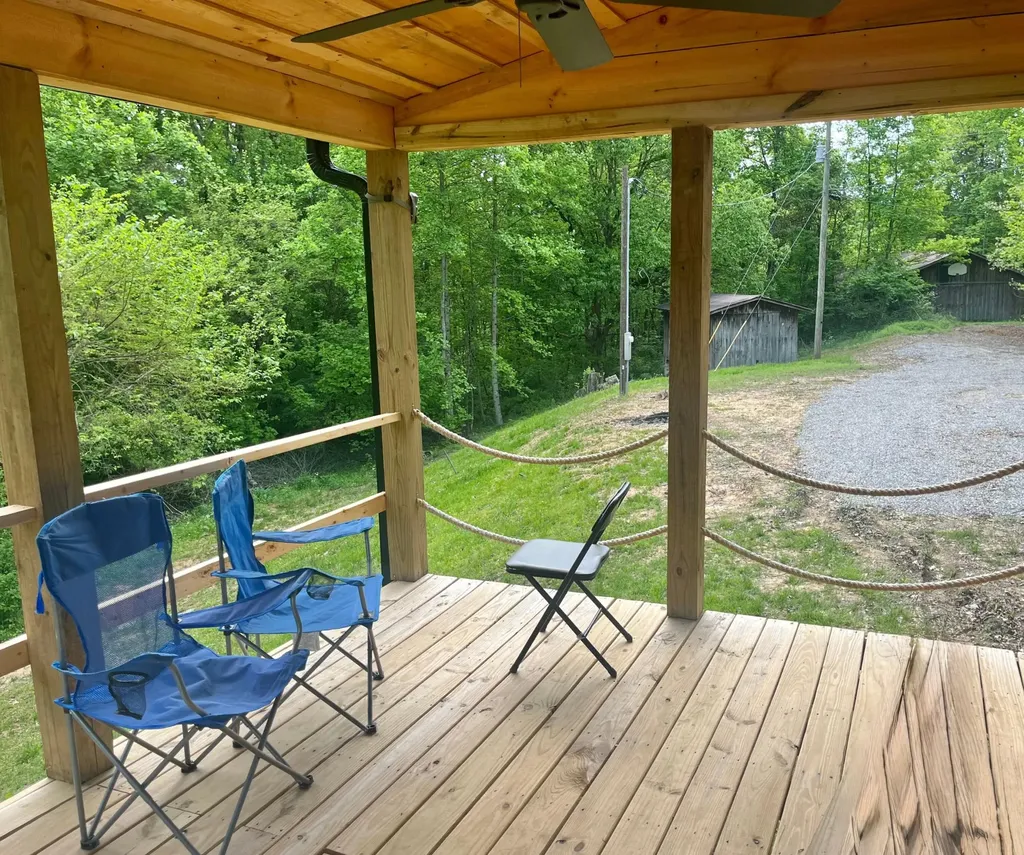 220 Mt Hope Road Morehead KY 40351