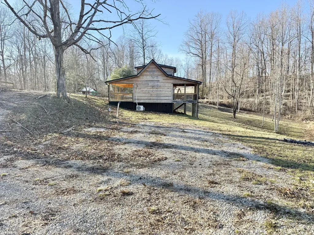 220 Mt Hope Road Morehead KY 40351