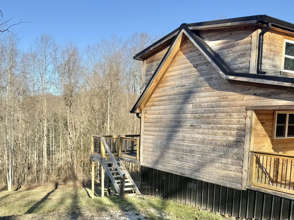 220 Mt Hope Road Morehead KY 40351