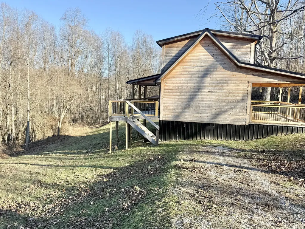 220 Mt Hope Road Morehead KY 40351