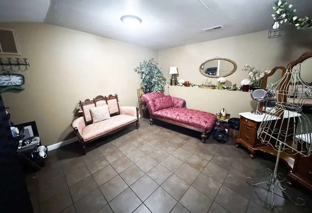 5028 Ashgrove Pike Nicholasville KY 40356