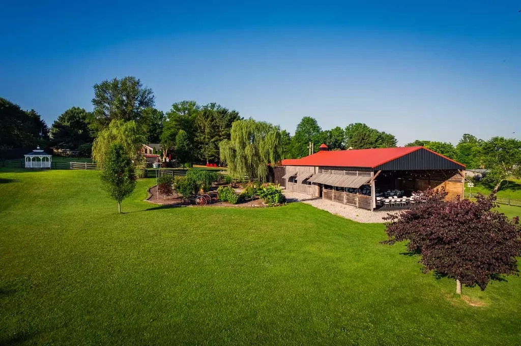 5028 Ashgrove Pike Nicholasville KY 40356