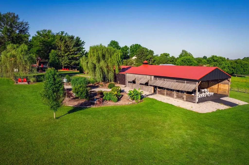 5028 Ashgrove Pike Nicholasville KY 40356