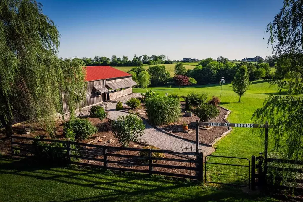 5028 Ashgrove Pike Nicholasville KY 40356