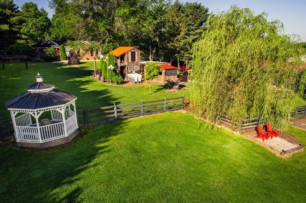 5028 Ashgrove Pike Nicholasville KY 40356