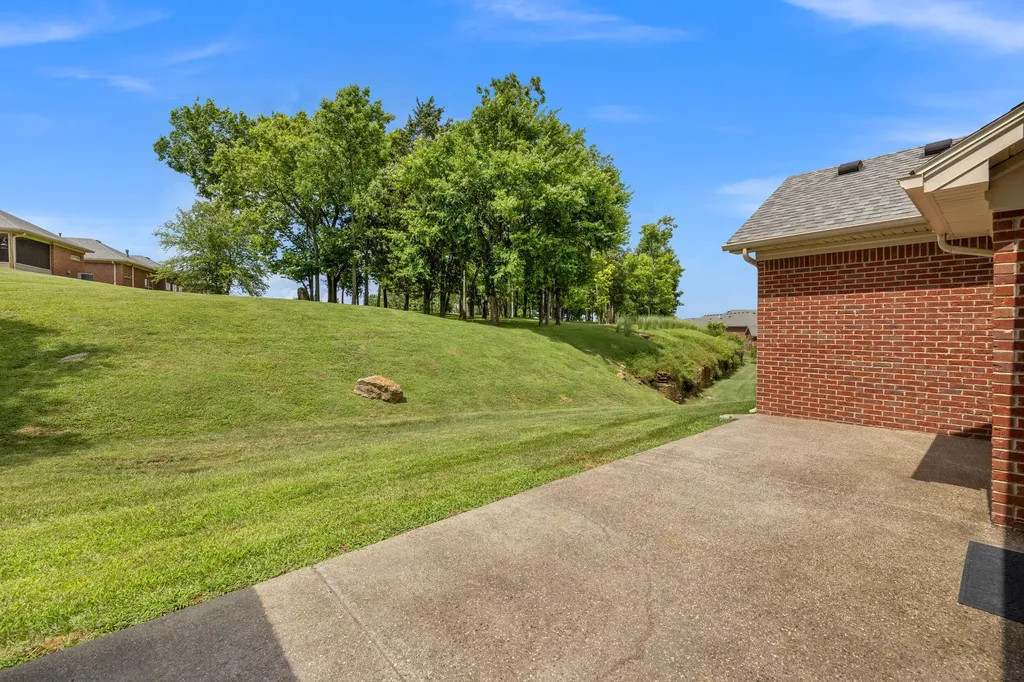 1106 Leawood Drive Frankfort KY 40601