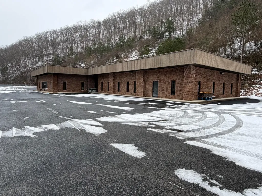 1801 Water Gap Road Prestonsburg KY 41653