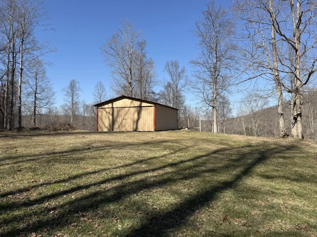 1657 Dry Hollow Road Monticello KY 42633