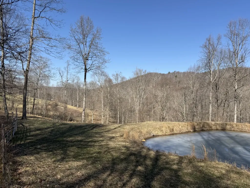 1657 Dry Hollow Road Monticello KY 42633