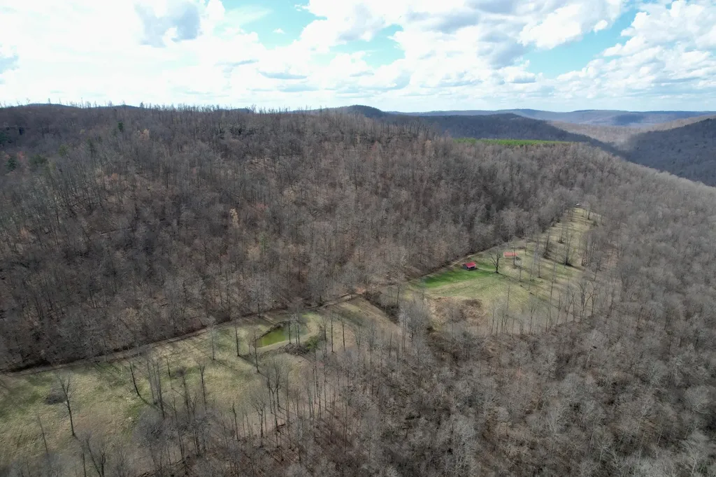 1657 Dry Hollow Road Monticello KY 42633